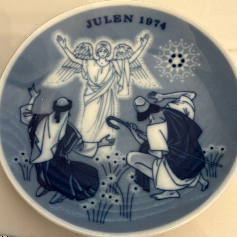 Porsgrund Vintage Norwegian 1974 Christmas Plate
